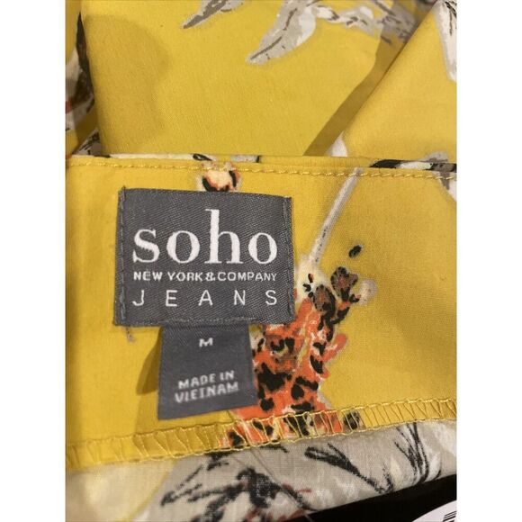Soho New York Company Off Shoulder Top Medium Cropped Boho Floral Yellow NWT - Picture 5 of 7